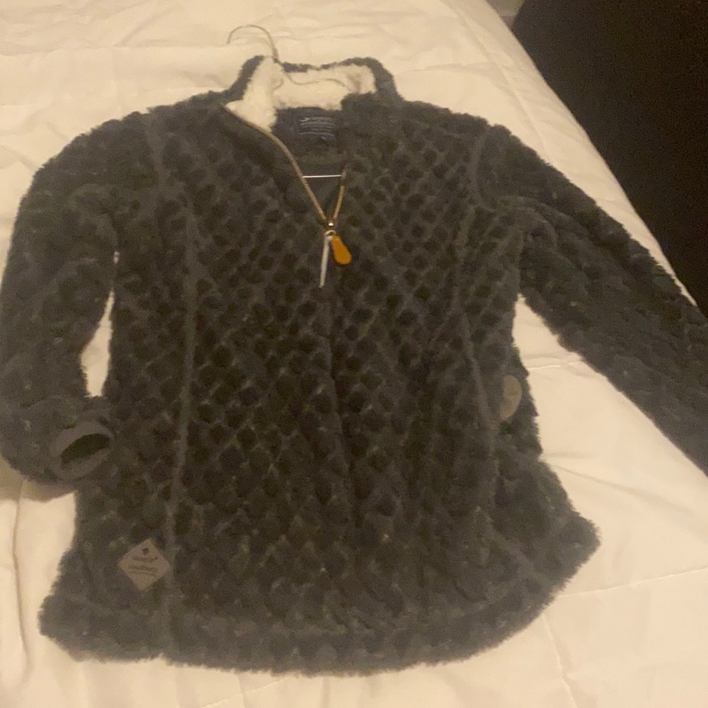 Simply southern sweater. Great quality and keeps worm